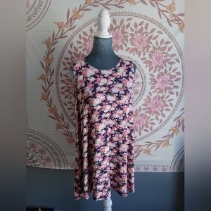 Ladies long floral top